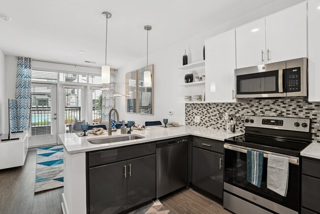 Link Apartments® Mint Street