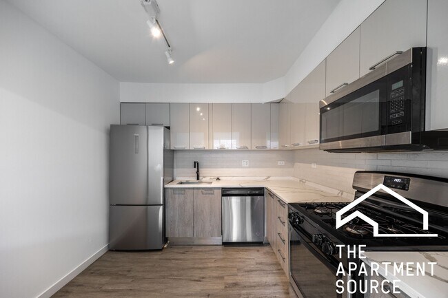Photo - 7621 N Sheridan Rd Unidad 2G