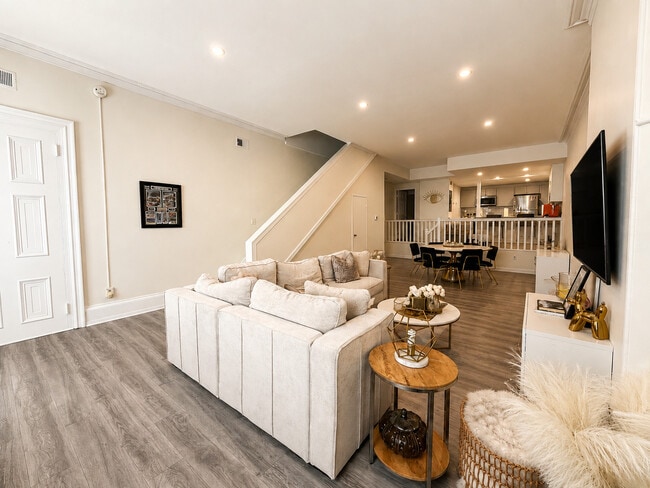 1035 Spruce St Unit 301