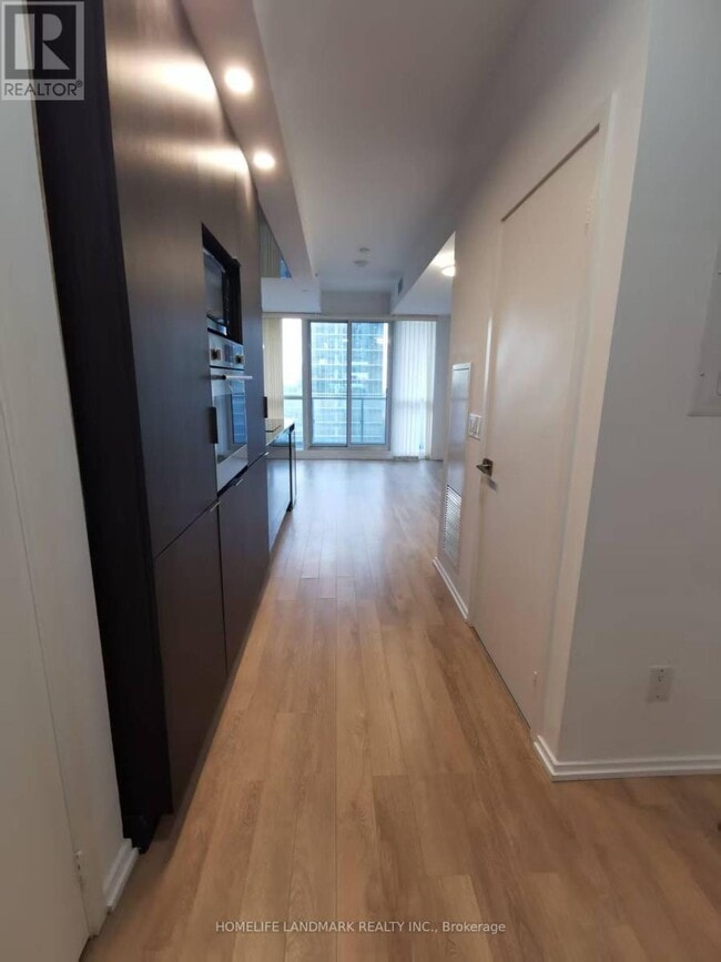 Photo - 70 Temperance St Unité 3105