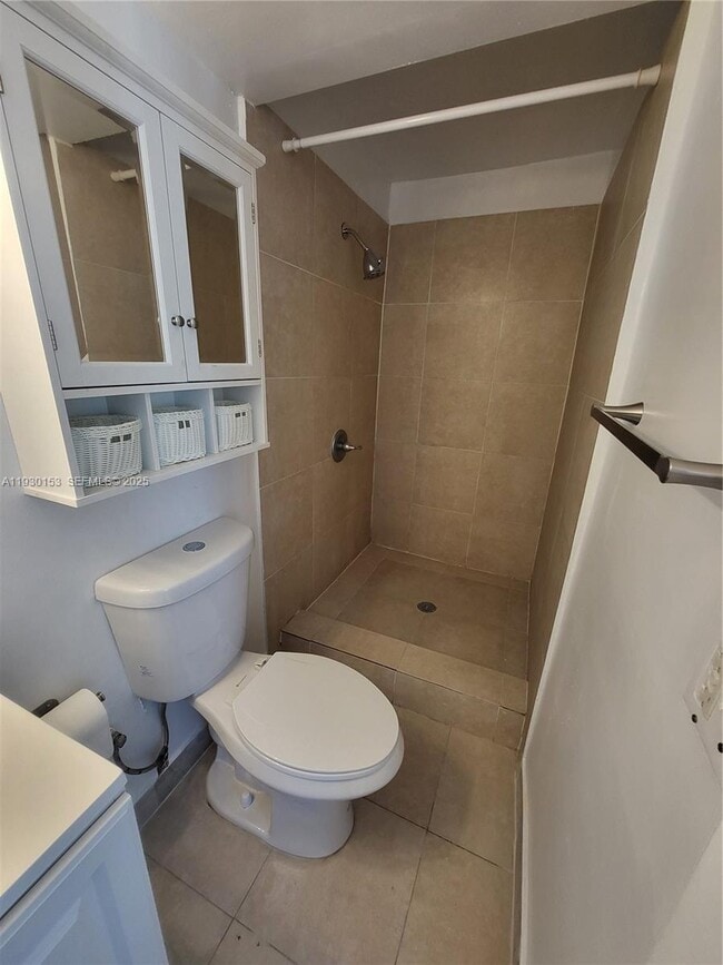 Photo - 1490 NE 151st Terrace Unit 2