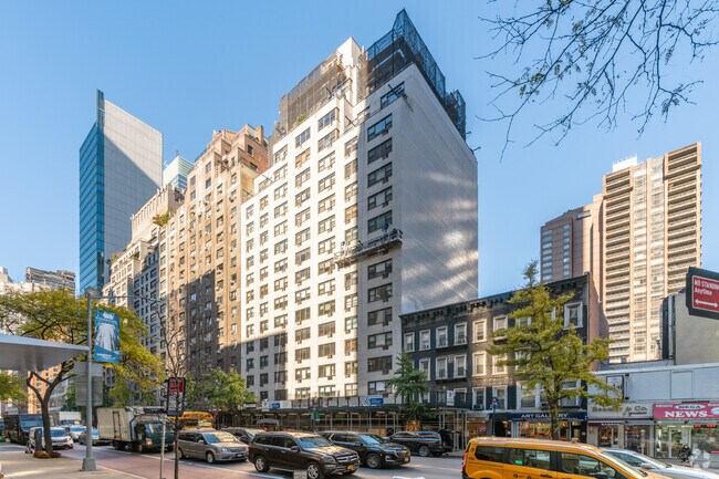 Photo - 235 E 57th St