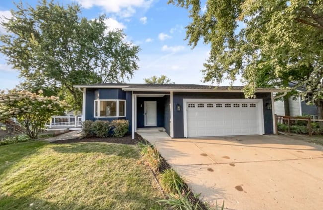 Building Photo - 377 Oakwood Dr Rental