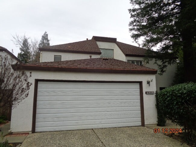 Building Photo - 1250 Redwood Ct