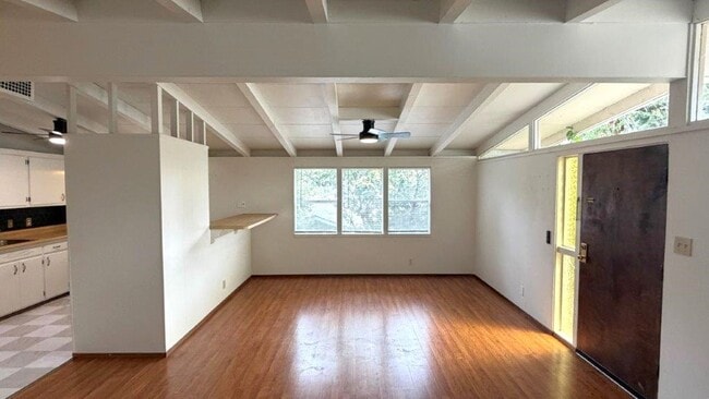 Photo - Martinez! 3 bedroom 1 bath Single family home!