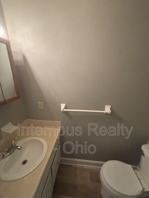 Photo - 10 King Arthur Ct