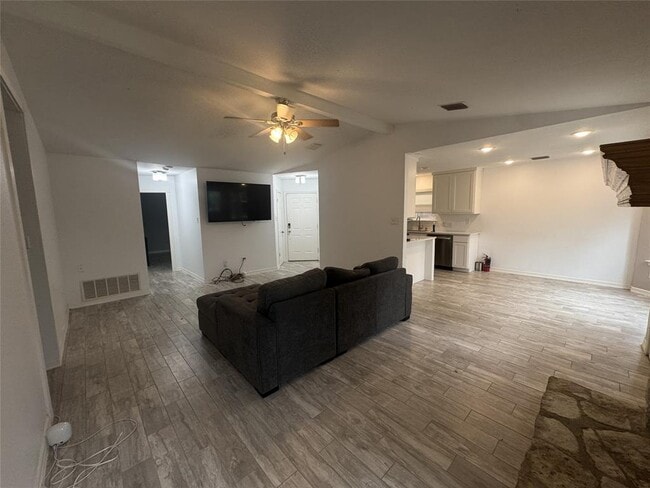 Photo - 5814 Shreveport Dr
