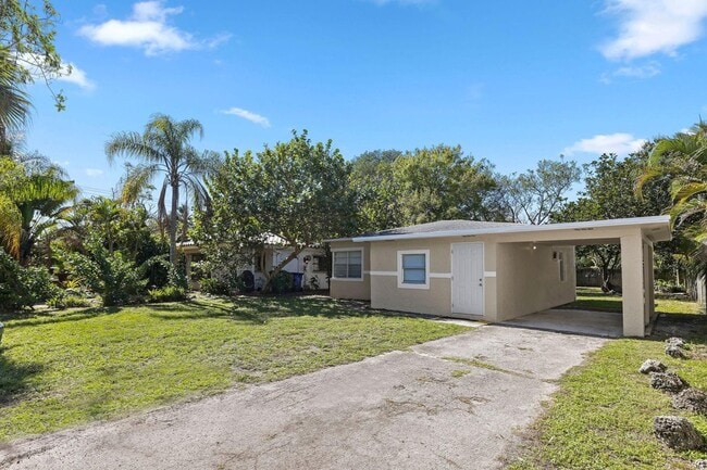 Building Photo - 1409 NW 7th Ave