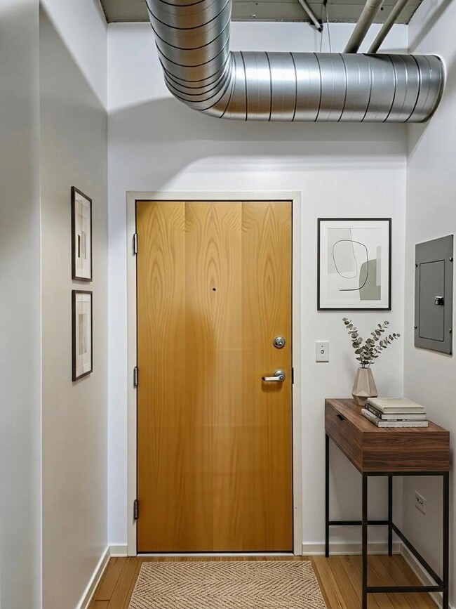 Photo - 1525 S Sangamon St