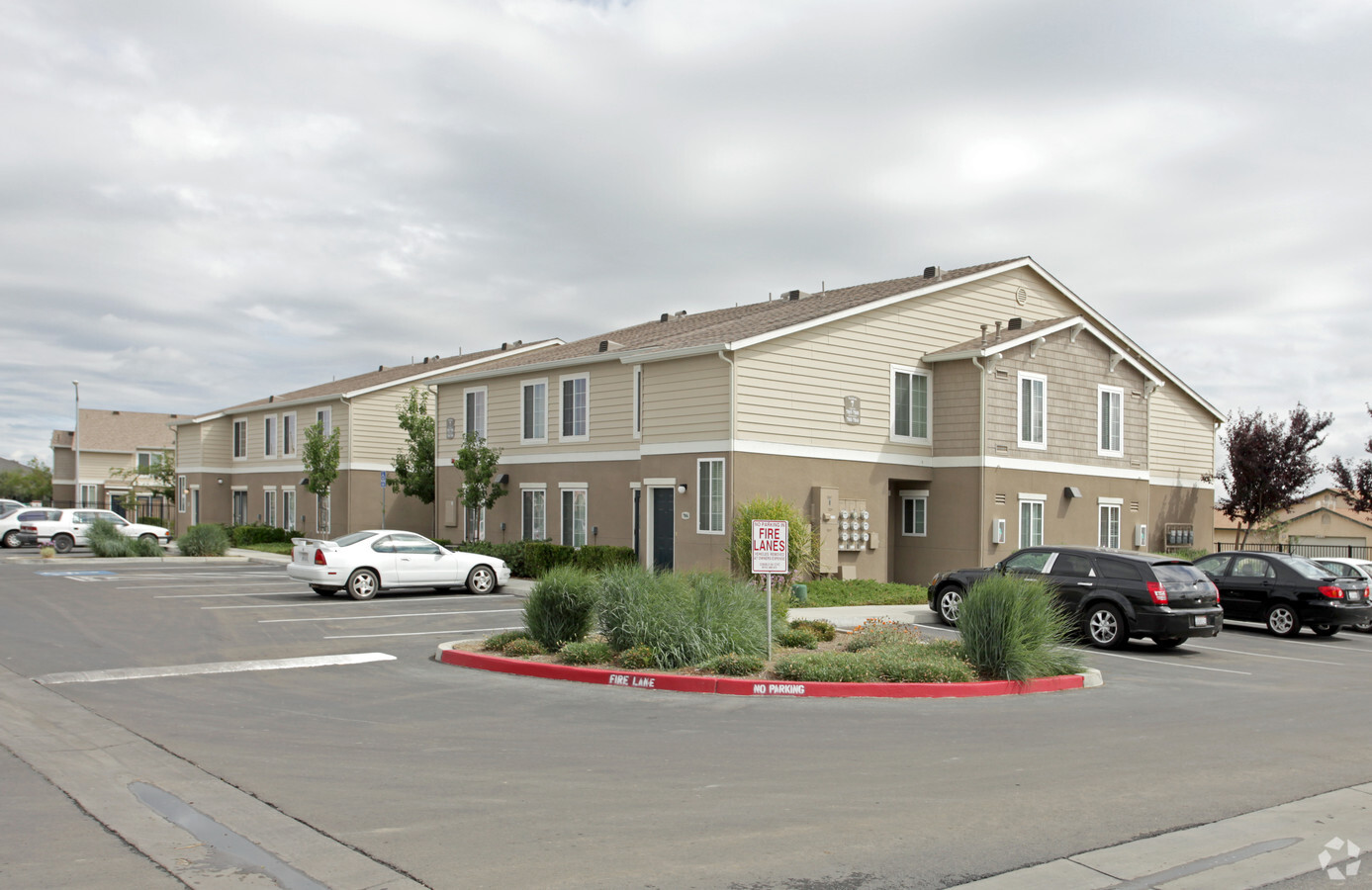 La Amistad Apartments - La Amistad Apartments