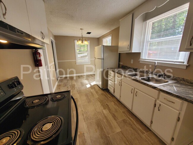 Photo - Hollywood Hills