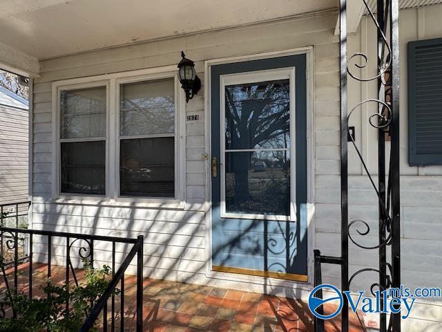 Photo - 2614 Craft Ave NW