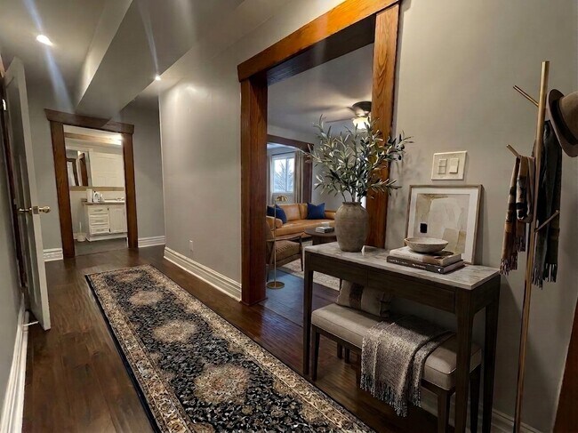 Photo - Stunning 2 Bedroom Garden Terrace Suite! Unit 1