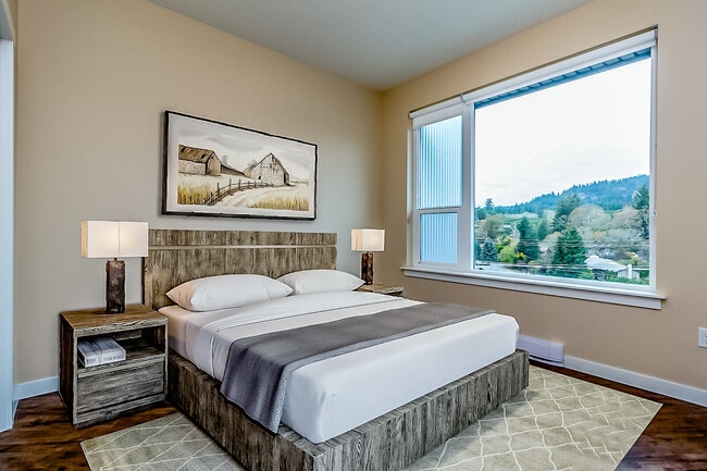 Building Photo - The Star on Goldstream