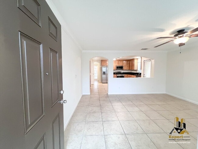 Photo - 224 Loon Lake St