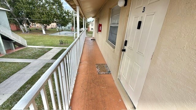 Photo - 731 Michigan Ct