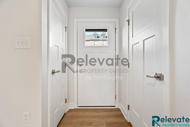 Photo - 2008 Old Manchester St