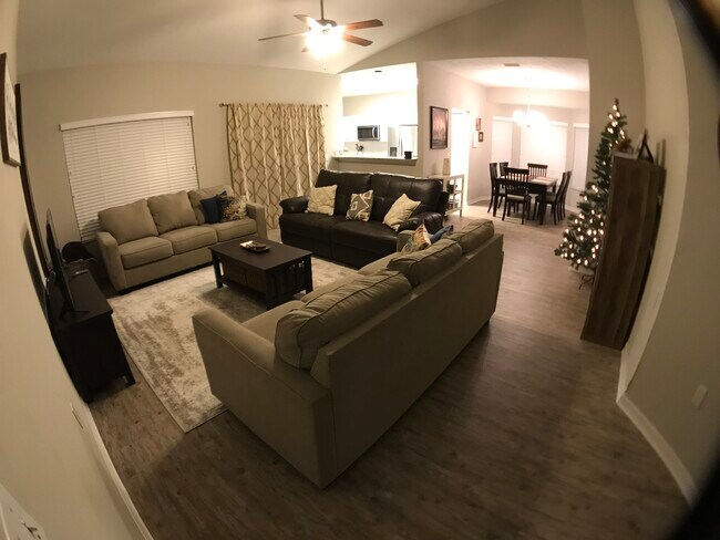 Photo - 4445 NW 34th Terrace