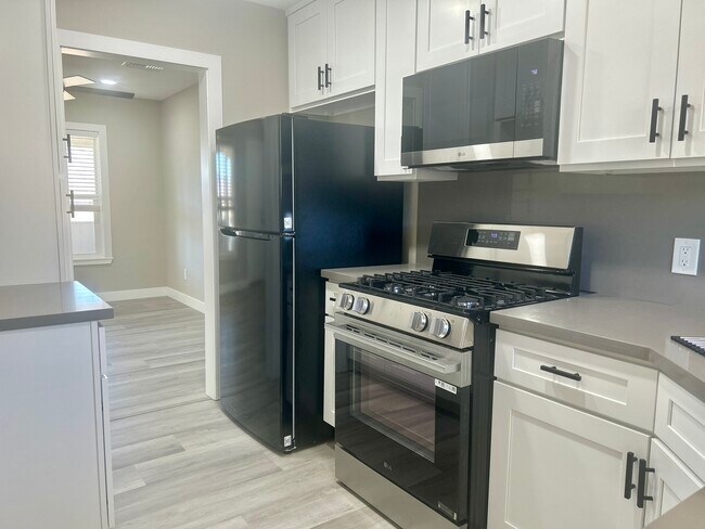 73876 Sunnyslope Dr Unidad B