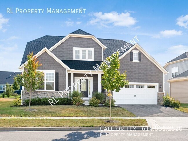 Photo - Gorgeous 5 bedroom 4.5 bathroom home in Du...