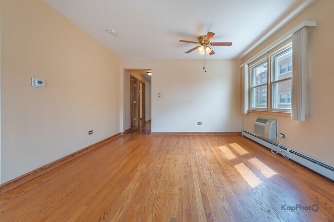 Photo - 8465 W Berwyn Ave Unit 1