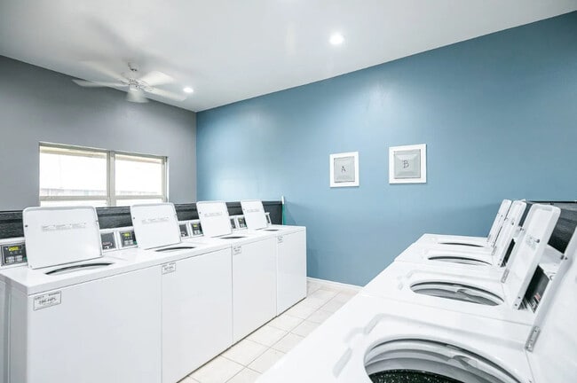Ashley Park Townhomes & Apartments