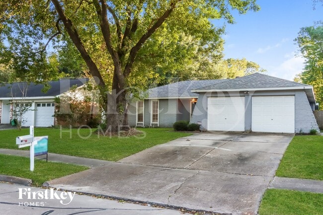 16310 Forest Bend Ave