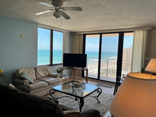 Photo - 3051 S Atlantic Ave Unidad J010