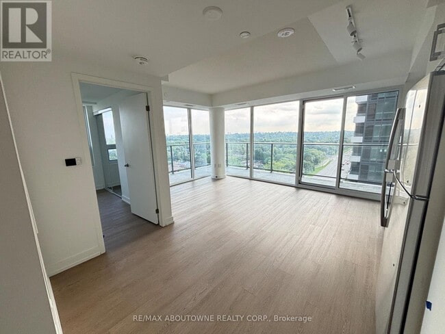 Photo - 4010 Eglinton Ave W Unit 1215