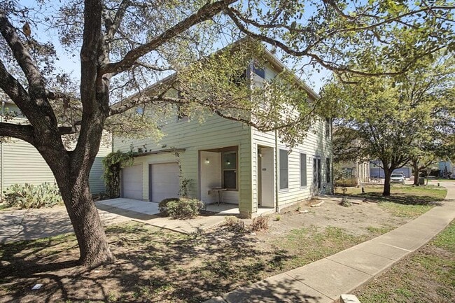 Photo - 1201 Grove Blvd Unit 2304