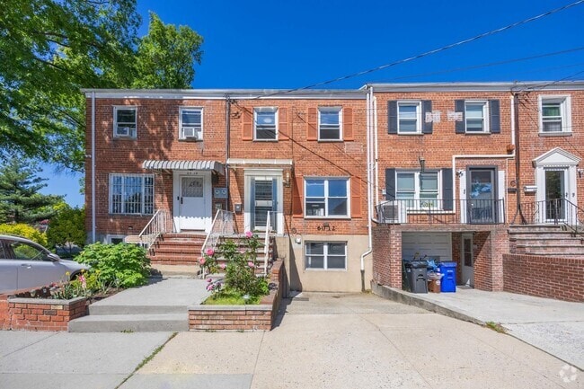 Building Photo - 60-12 171st St Rental