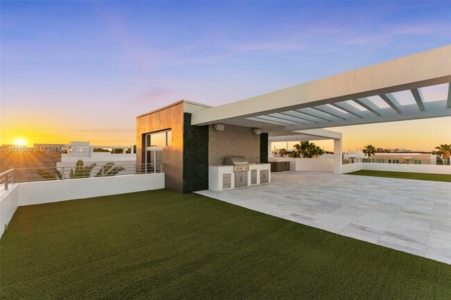 Photo - 10561 NW 67th Terrace