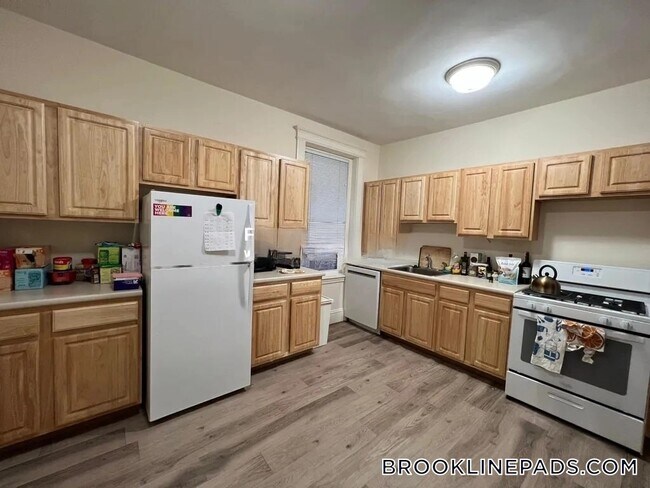 Photo - 73 Longwood Ave Unidad 1F