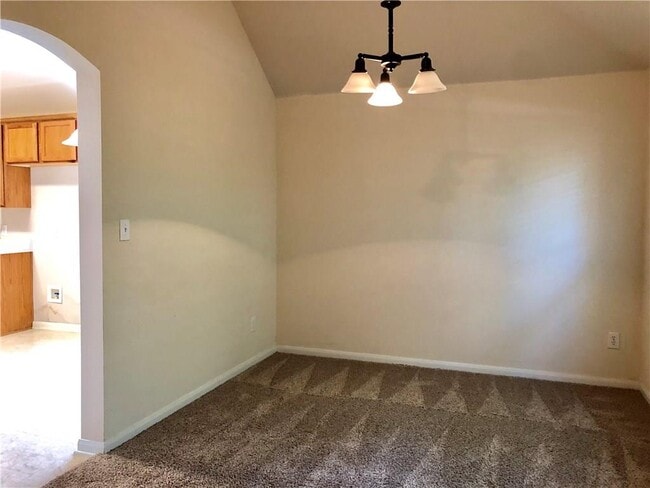 Photo - 1780 Stone Rim Loop