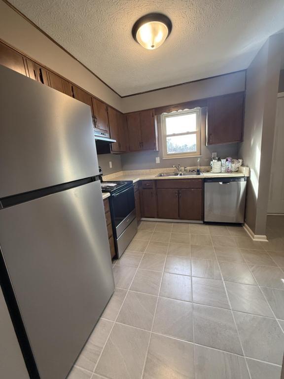 Photo - 1240 Clear Ridge Ln