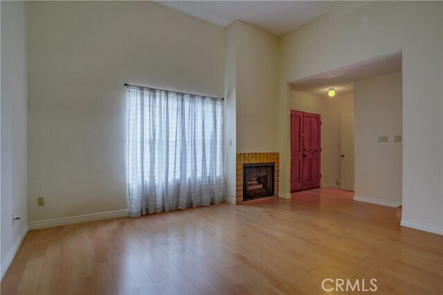 Photo - 419 N 3rd St