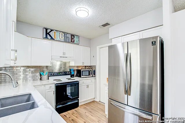 Photo - 8911 Brightwater St