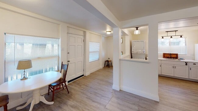 Photo - 23349 Seeley Way