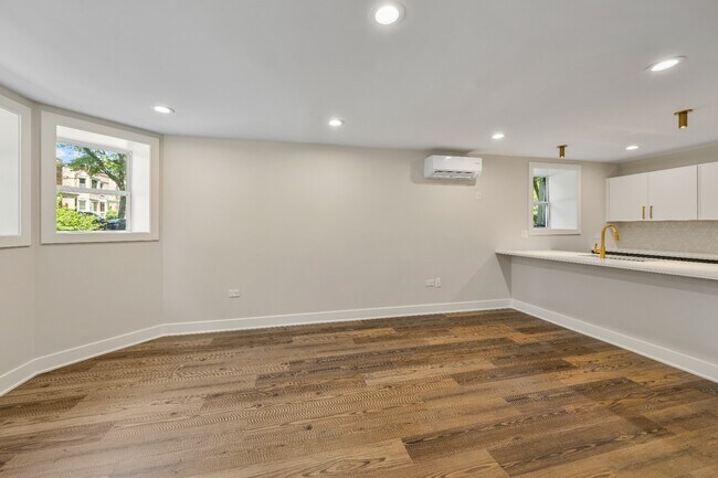 Photo - Garden unit: Renovated 3 bed in Logan Square - Now Leasing! Unit G