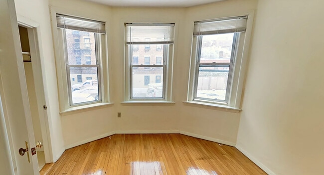 Photo - 117 Park Dr Unit 6