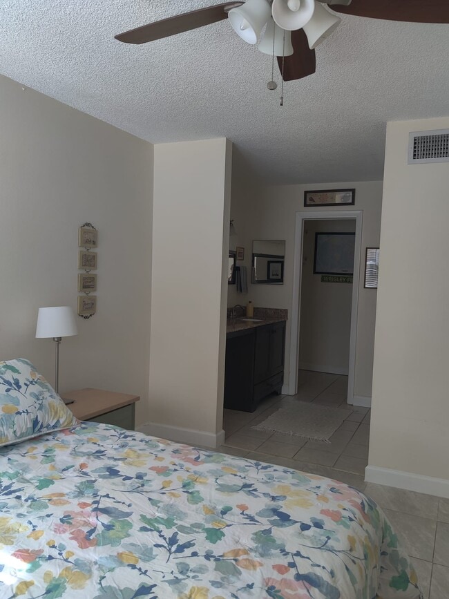 Photo - 14130 Rosemary Ln Unidad 3207