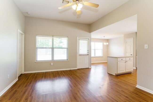 Photo - 4719 San Antonio River Dr