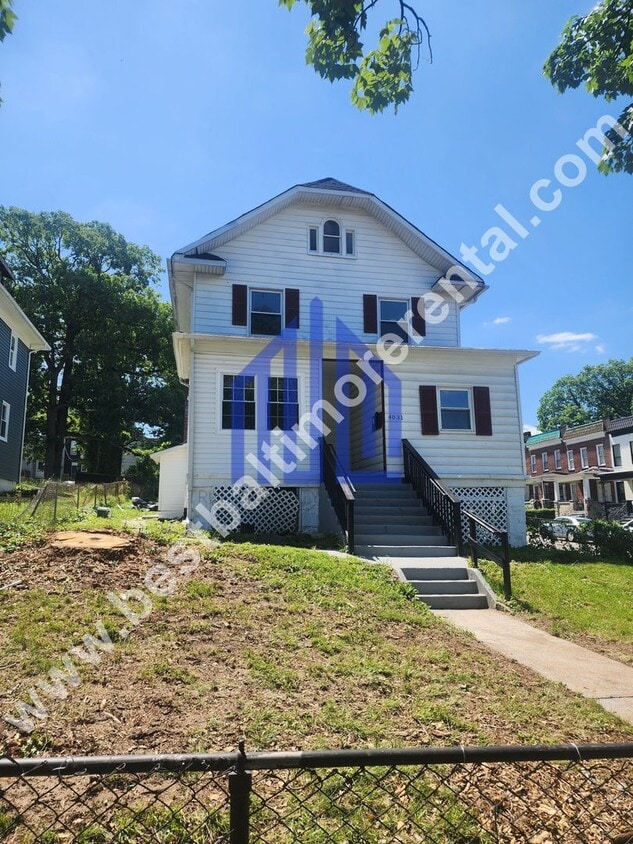 Spacious 8 Bedroom Single Family House in ... - Spacious 8 Bedroom Single Family House in ...