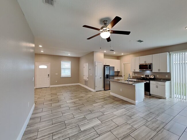 Photo - 1957 Michigan Dr