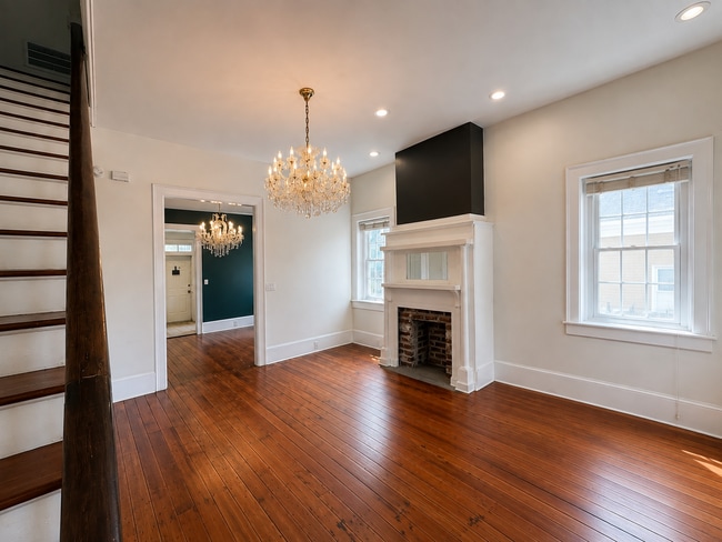 Photo - 227 W Hall St