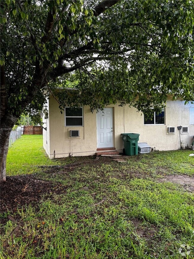 Building Photo - 26500 SW 138th Ave Unit 26500 Rental
