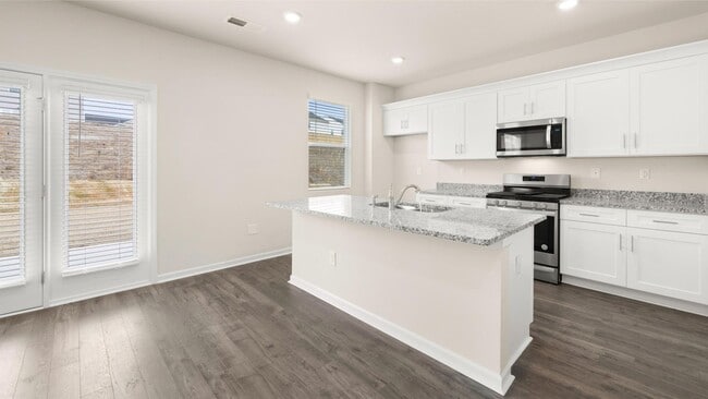 Photo - 4 Bedroom 2.5 Bath in Grovetown