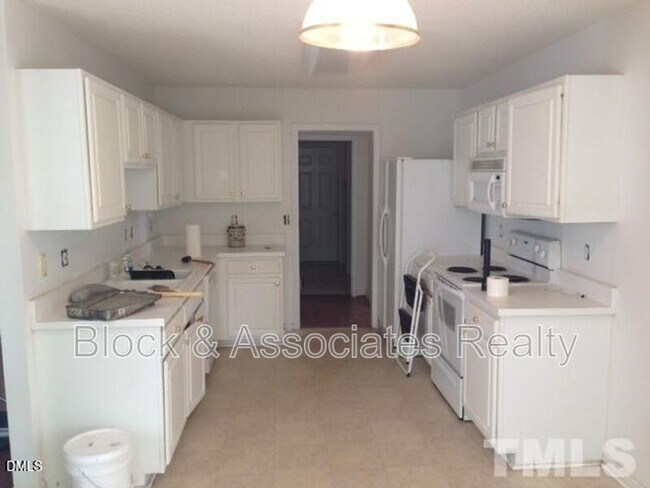 Photo - 210 Brierridge Dr