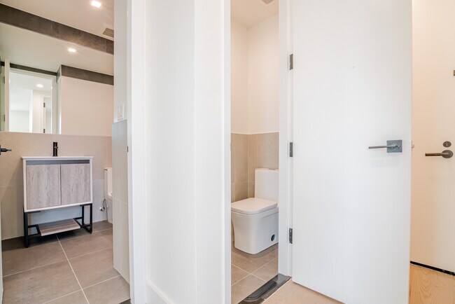 Photo - 2911 Albemarle Rd Apartamento Unidad 4F