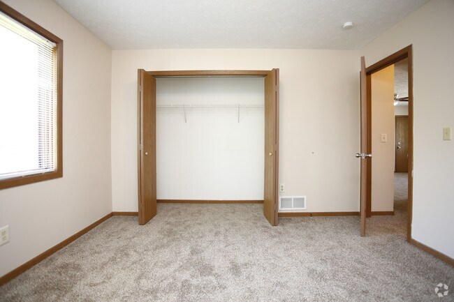 2 BR, 1 BA - bedroom 1